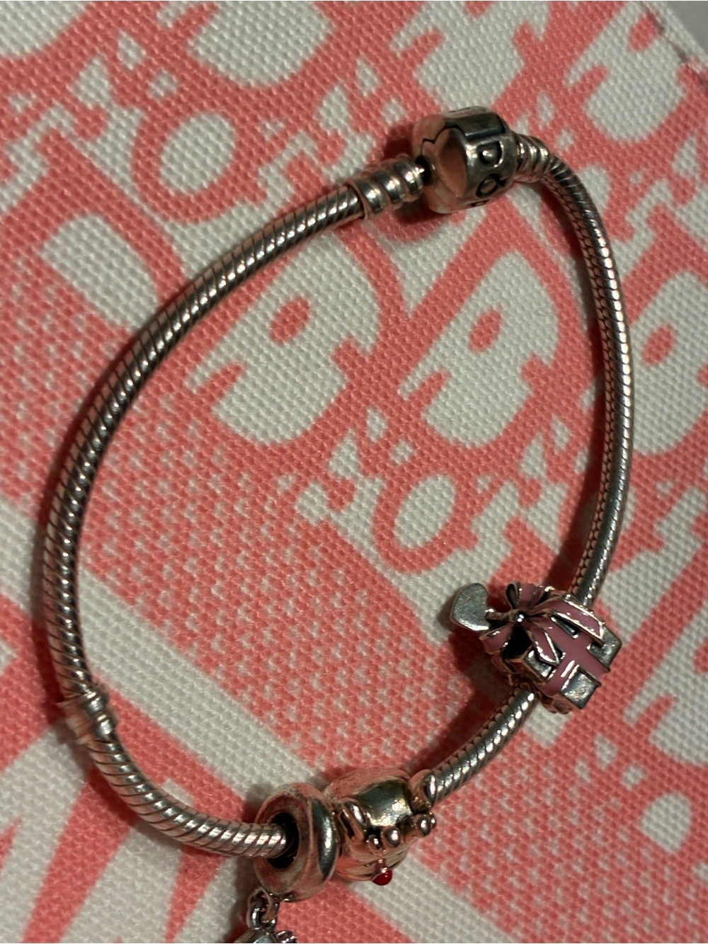 Pandora Christmas Bracelet with 3 Holiday Charms - Picture 8 of 16